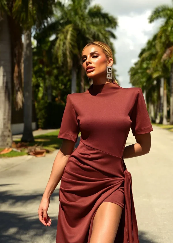 Vestido Midi Belina Marrom - Image 3