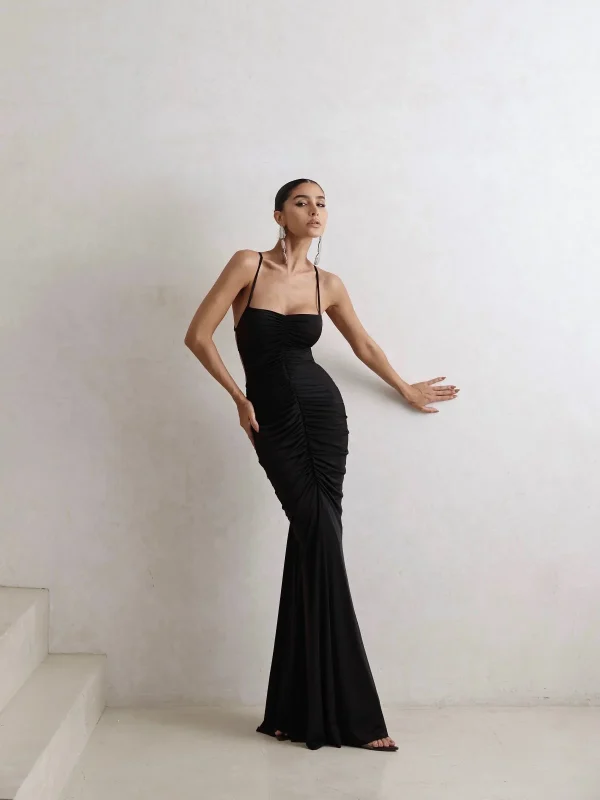 Vestido Longo Inay Preto